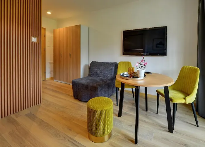 Nad Lomnica Centrum Appartement